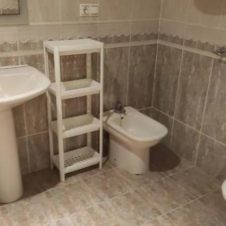 Town Centre Apartment *